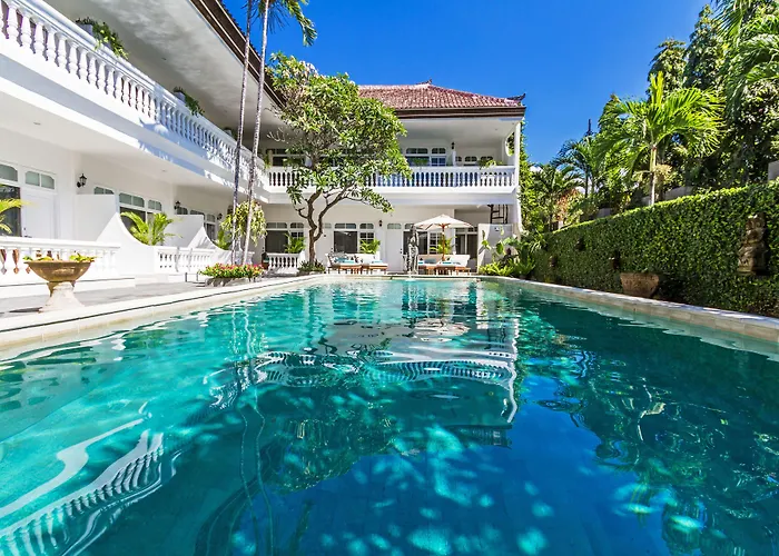 Akaya Bali ホテル